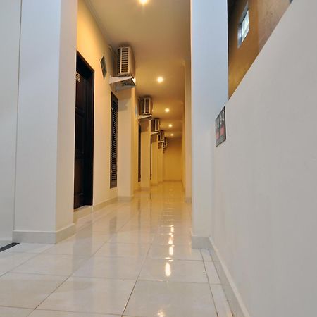 Jesens Inn II Кута Экстерьер фото