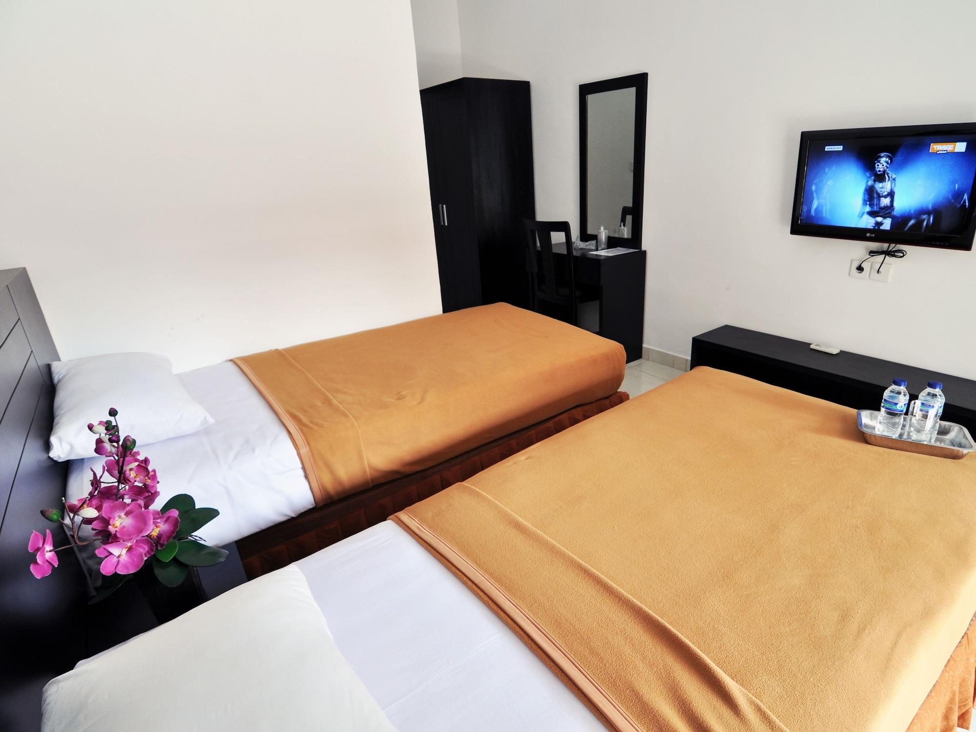 Jesens Inn II Кута Экстерьер фото